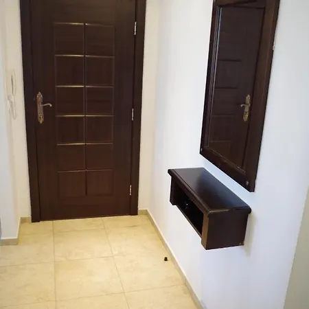 Beautiful 1st-line Seaview Private In The Cliff Lejlighed Obzor