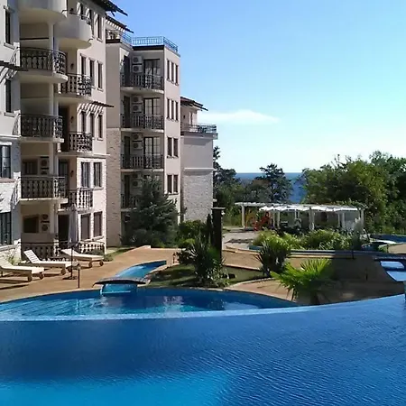 Beautiful 1st-line Seaview Private In The Cliff Obzor